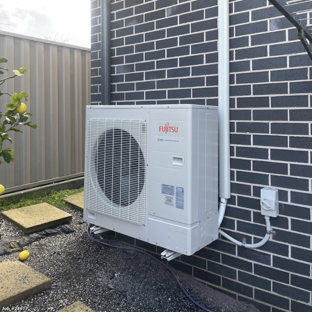 Outside air conditioning unit, heat pump unit